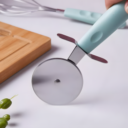 Pizza Cutter